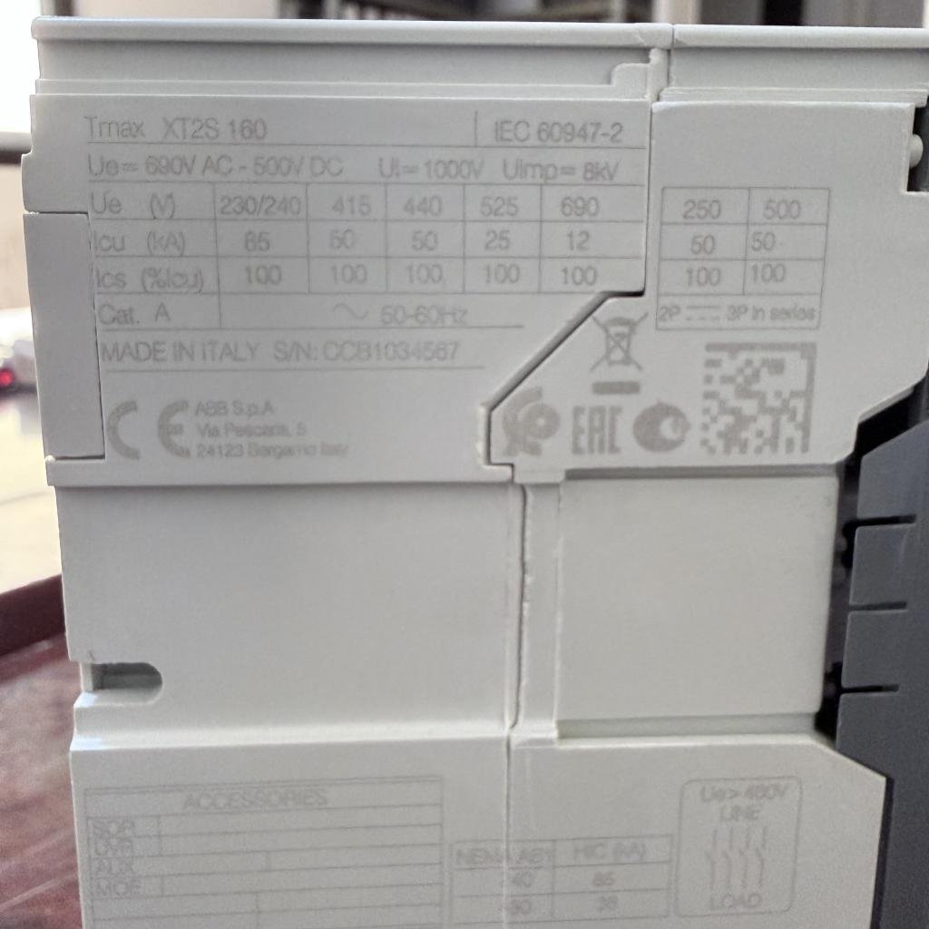 ABB SACE Tmax XT2S 160 3 Pole