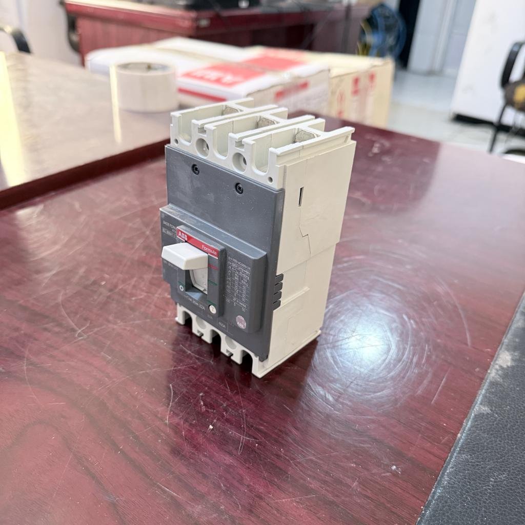 ABB SACE FORMULA A1A125 3 Pole