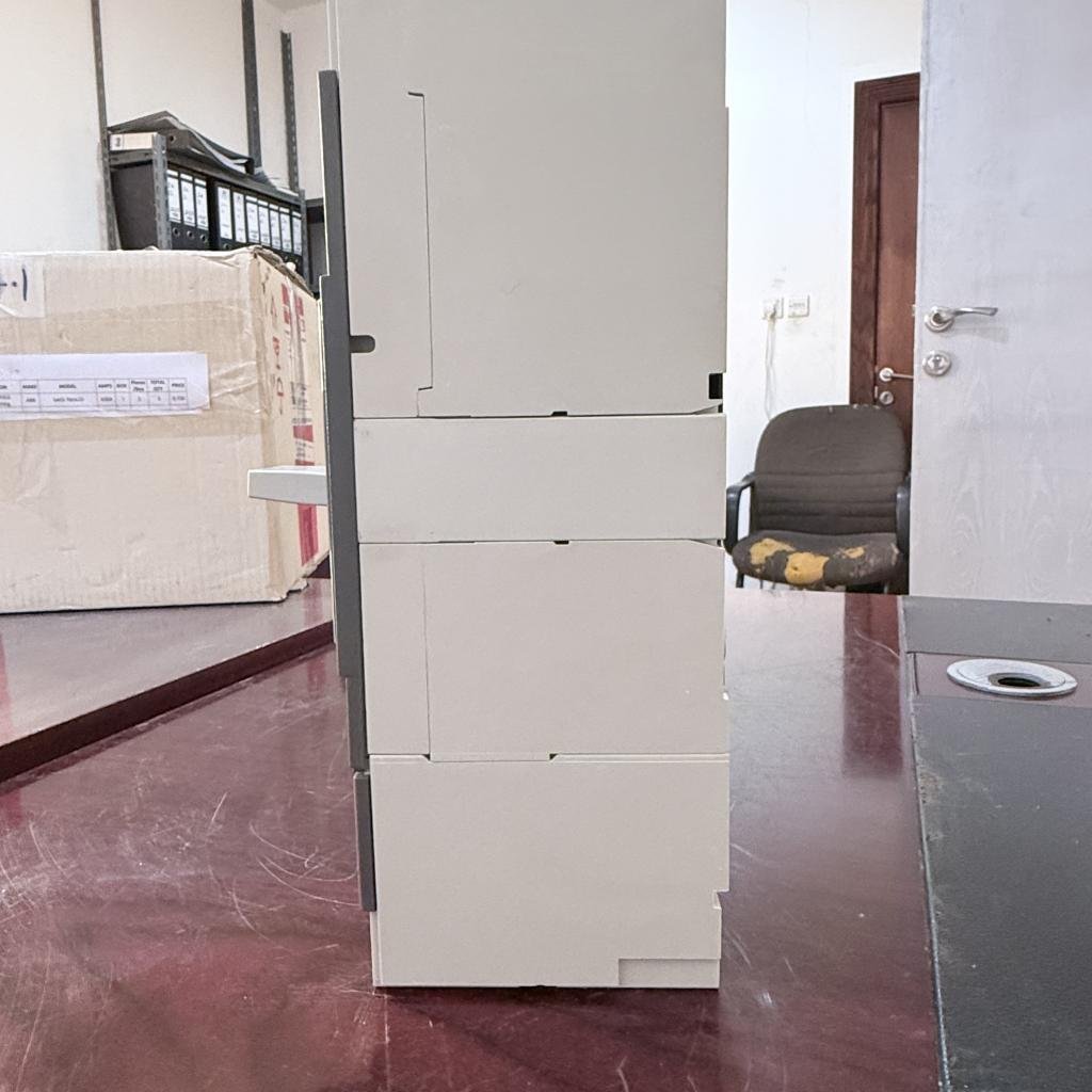 ABB SACE Tmax T6D630 4 Pole
