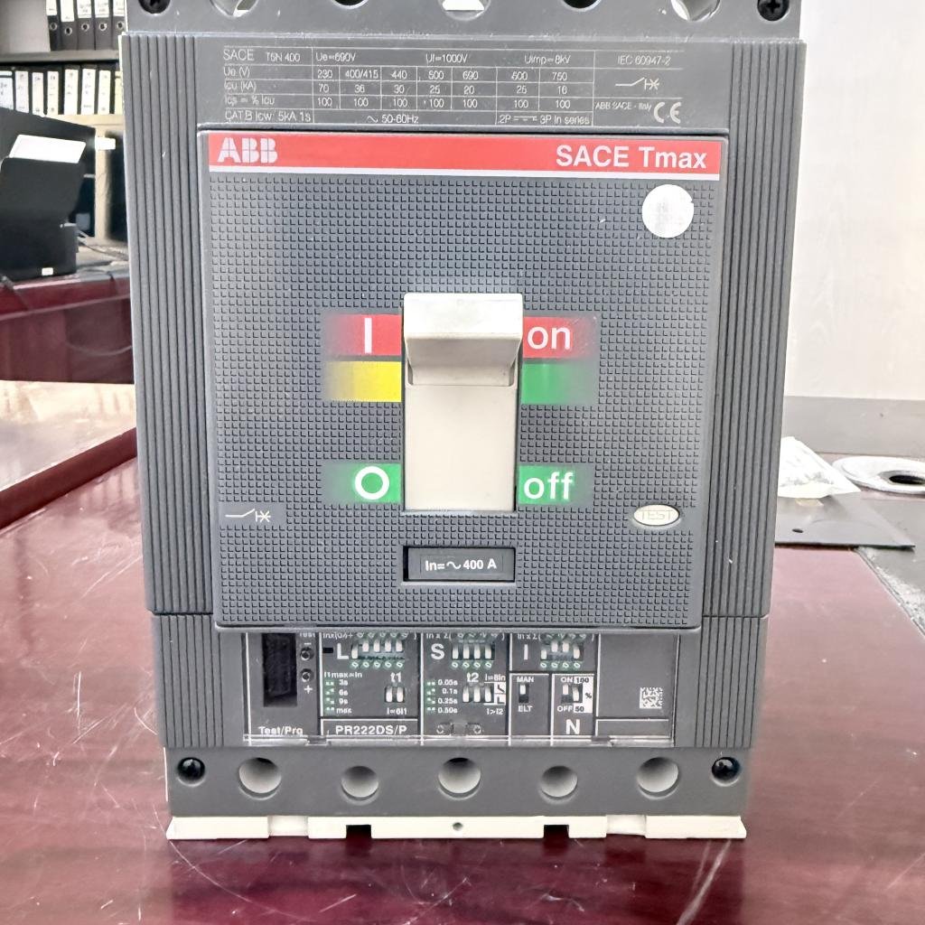 ABB SACE TMAX T5N 400 3 Pole