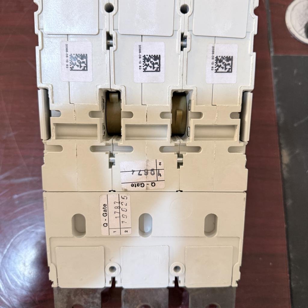 ABB SACE Tmax 3 Pole