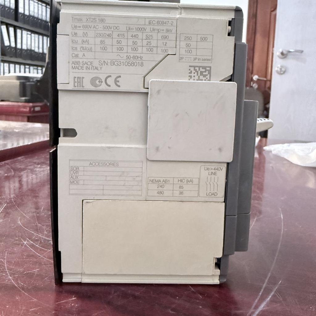 ABB SACE Tmax XT2S 160 3 Pole