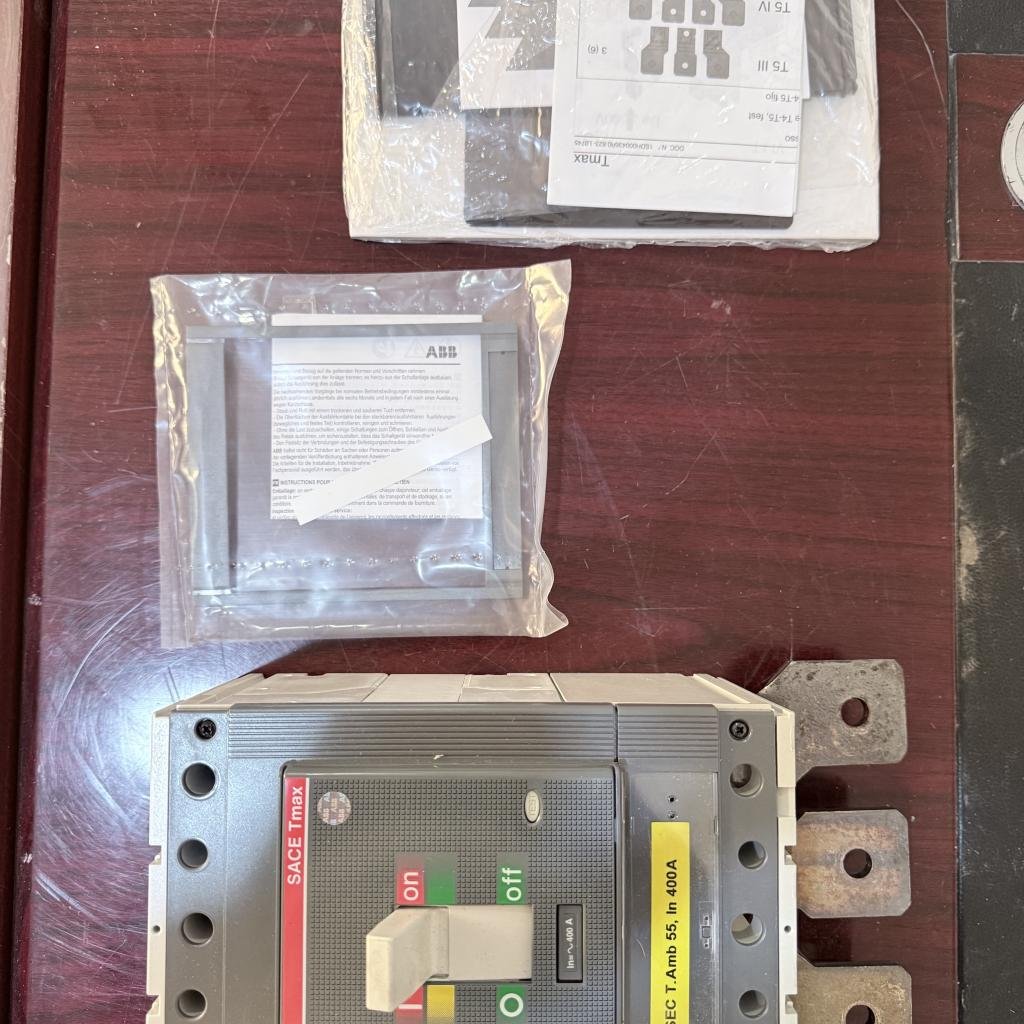 ABB SACE Tmax 3 Pole