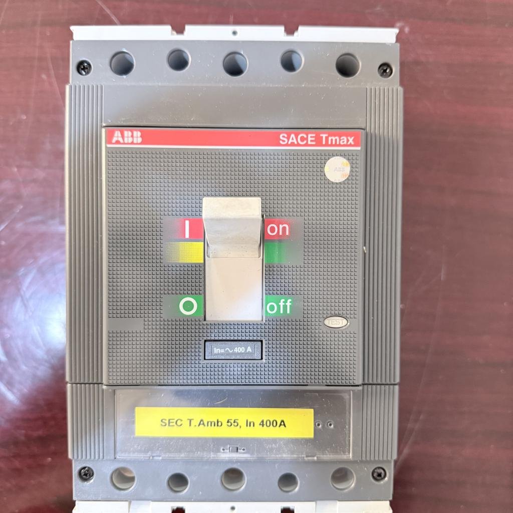 ABB SACE Tmax 3 Pole