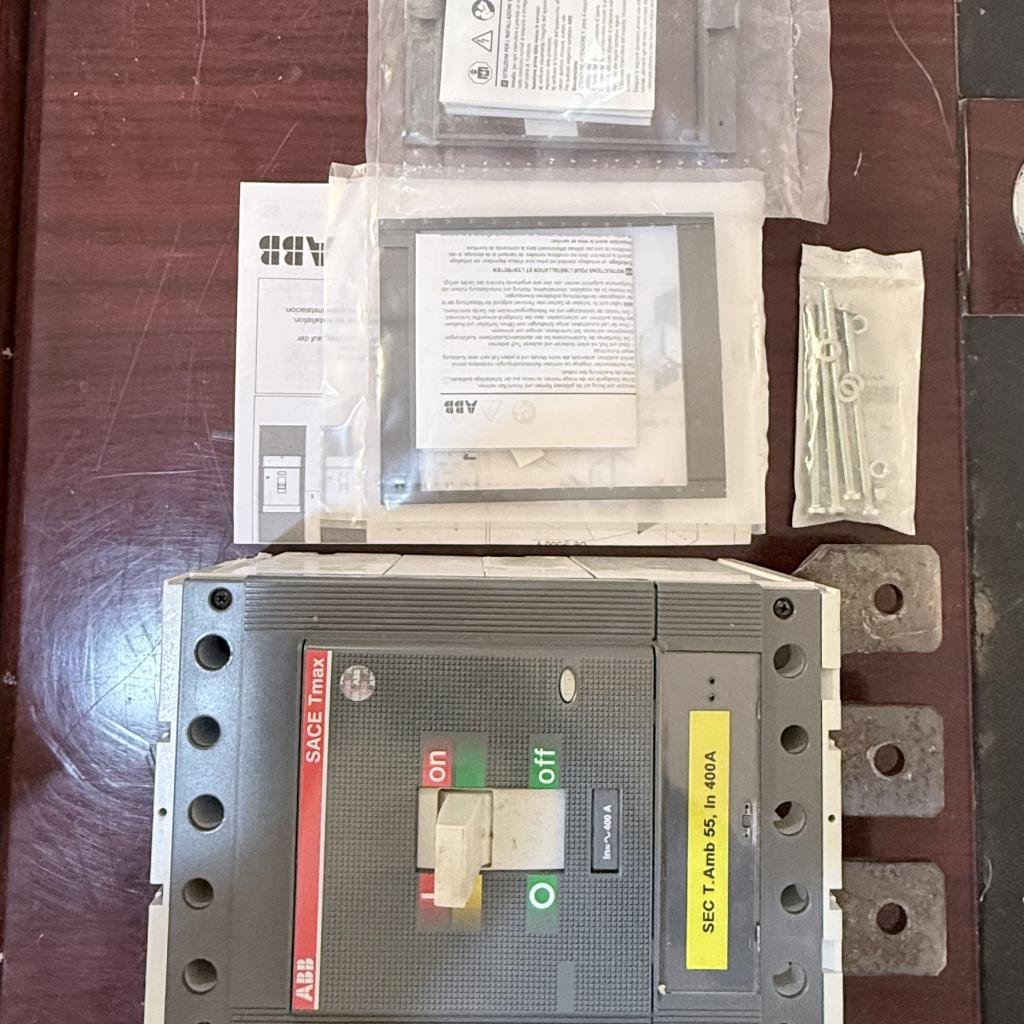 ABB SACE Tmax 3 Pole