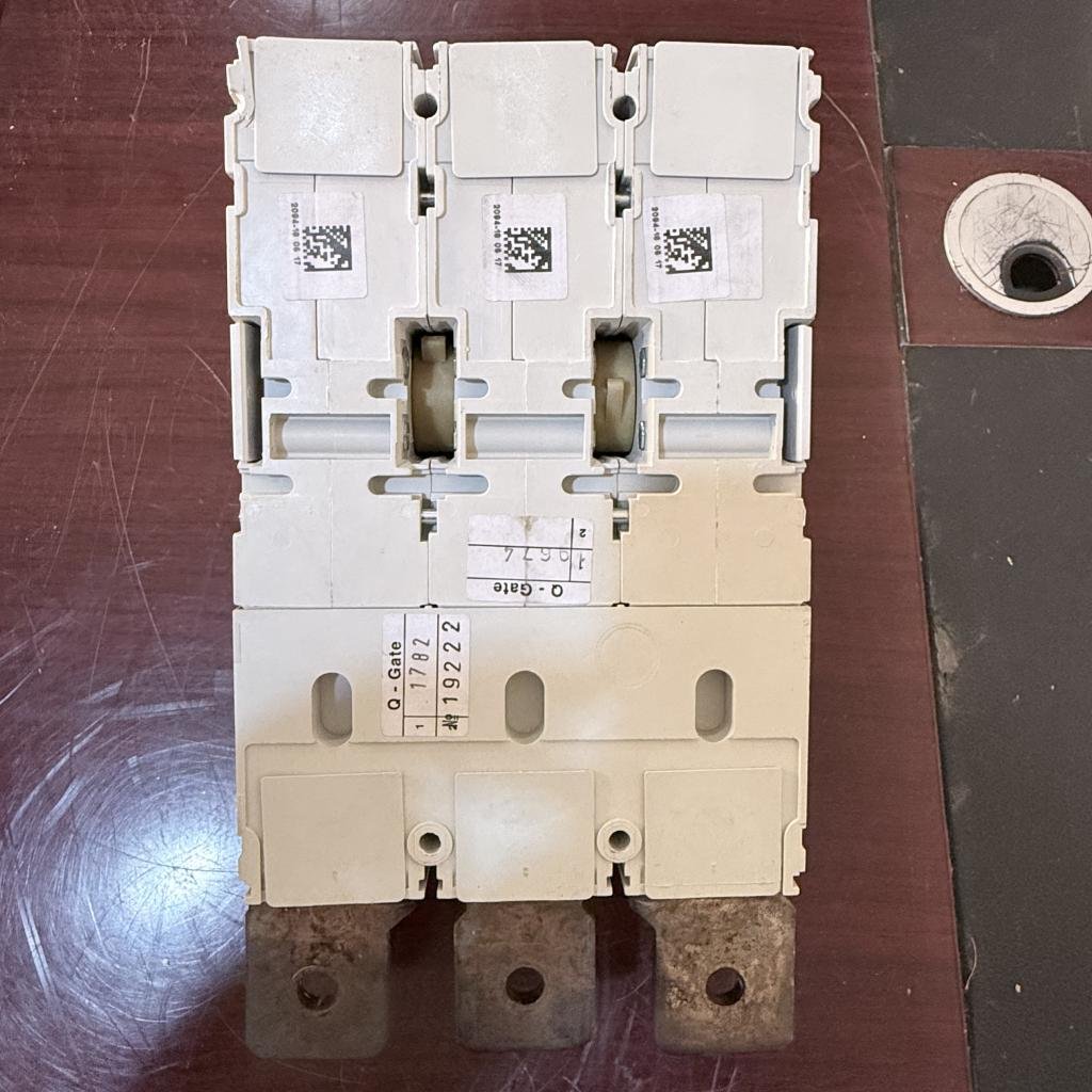ABB SACE Tmax 3 Pole