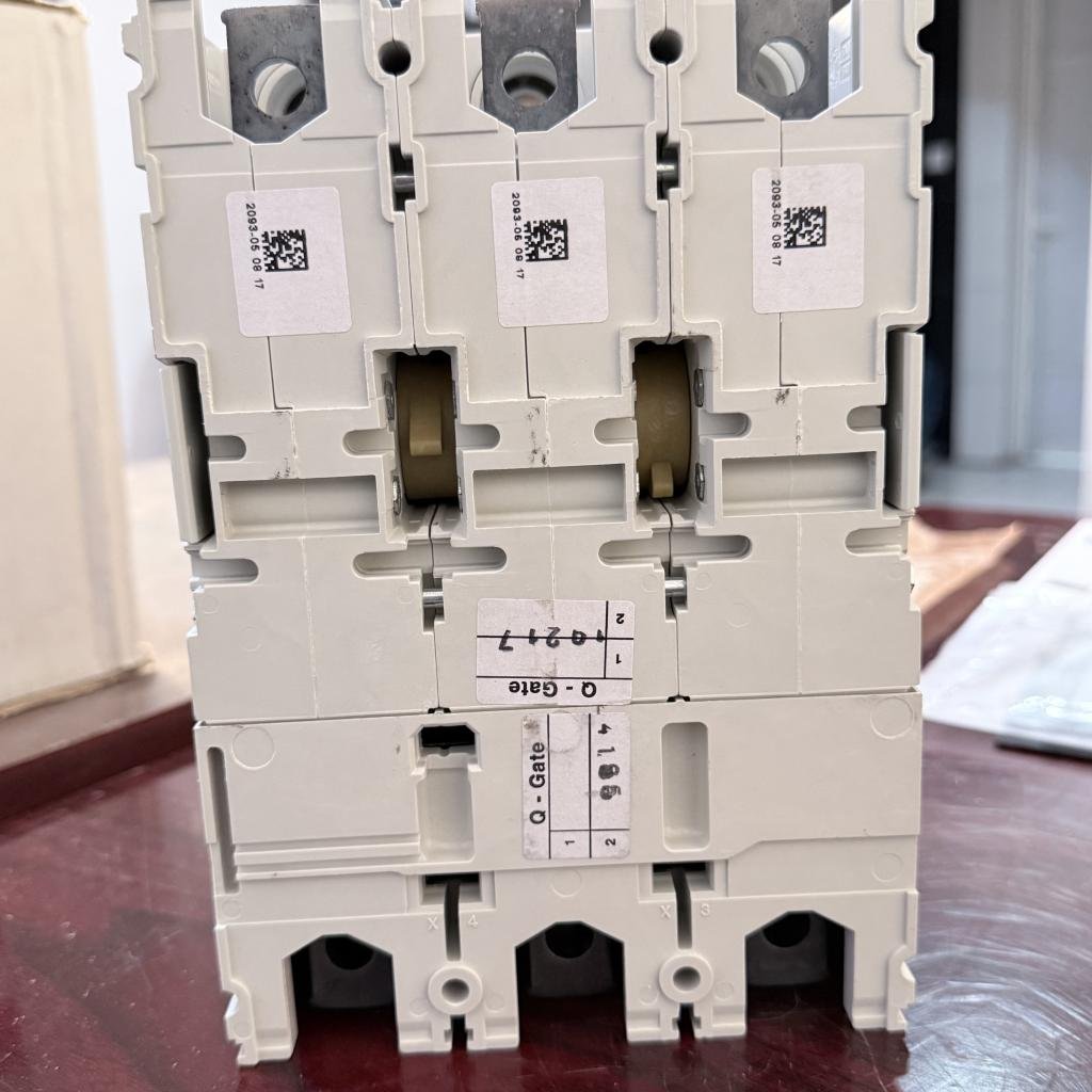 ABB SACE TMAX T5N 400 3 Pole