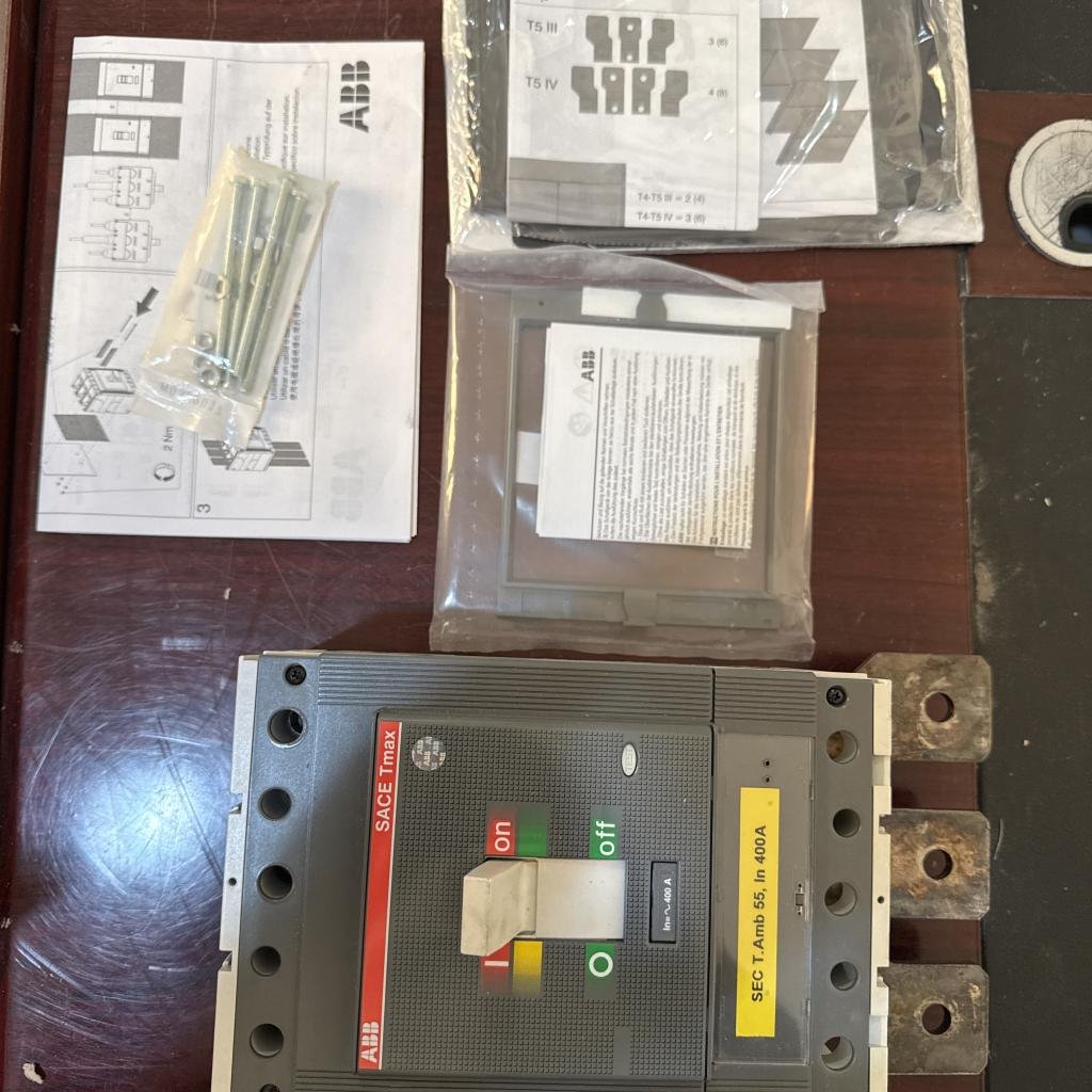 ABB SACE Tmax 3 Pole