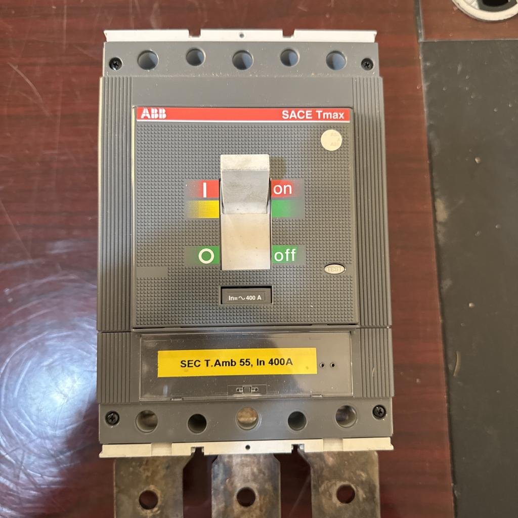 ABB SACE Tmax 3 Pole