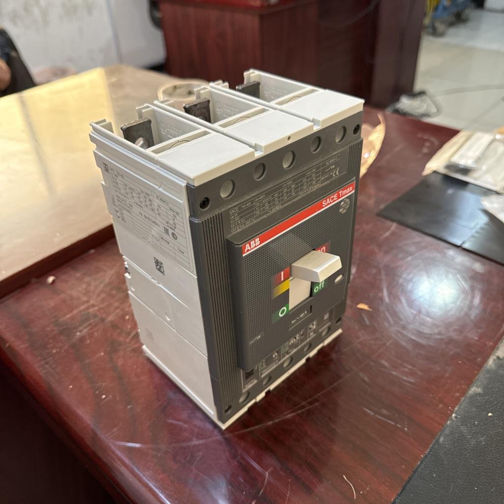 ABB SACE T5N 400 3 Pole