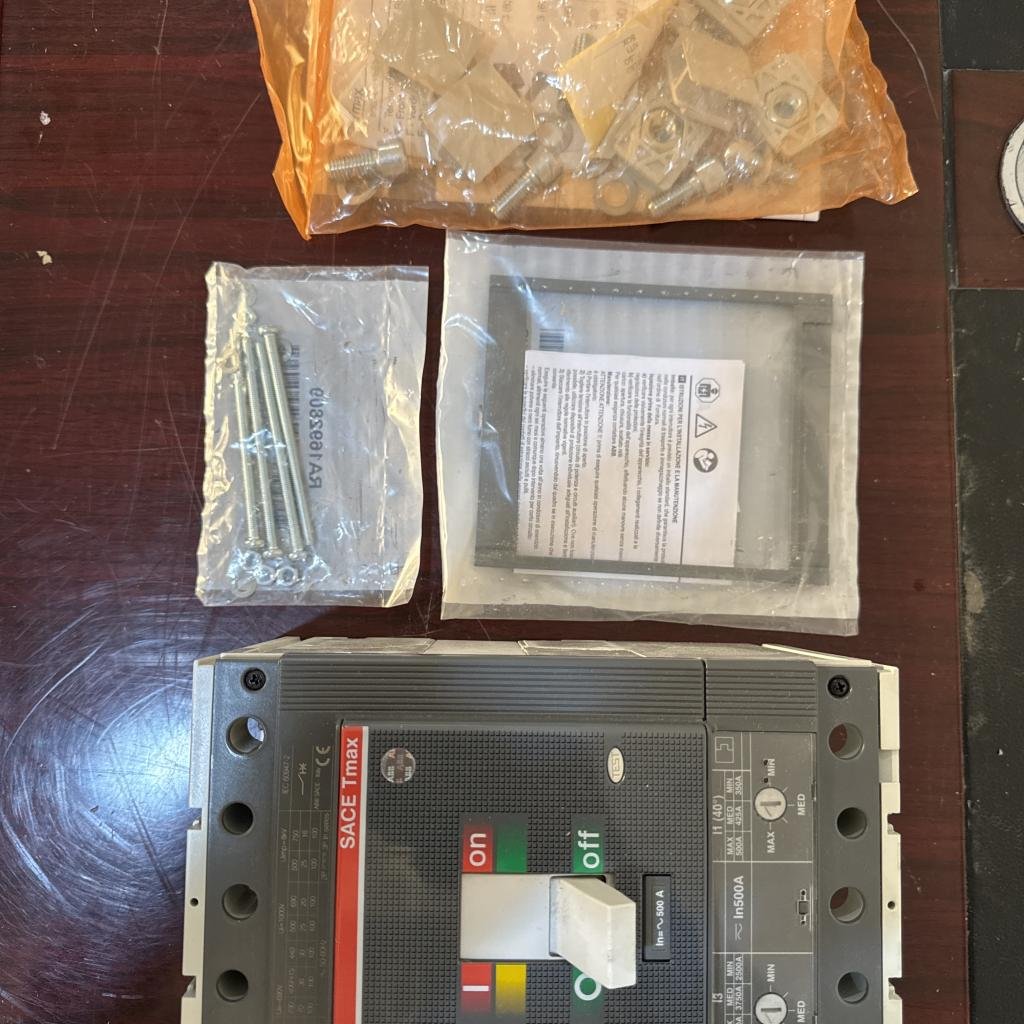 ABB SACE T5N630 3 Pole