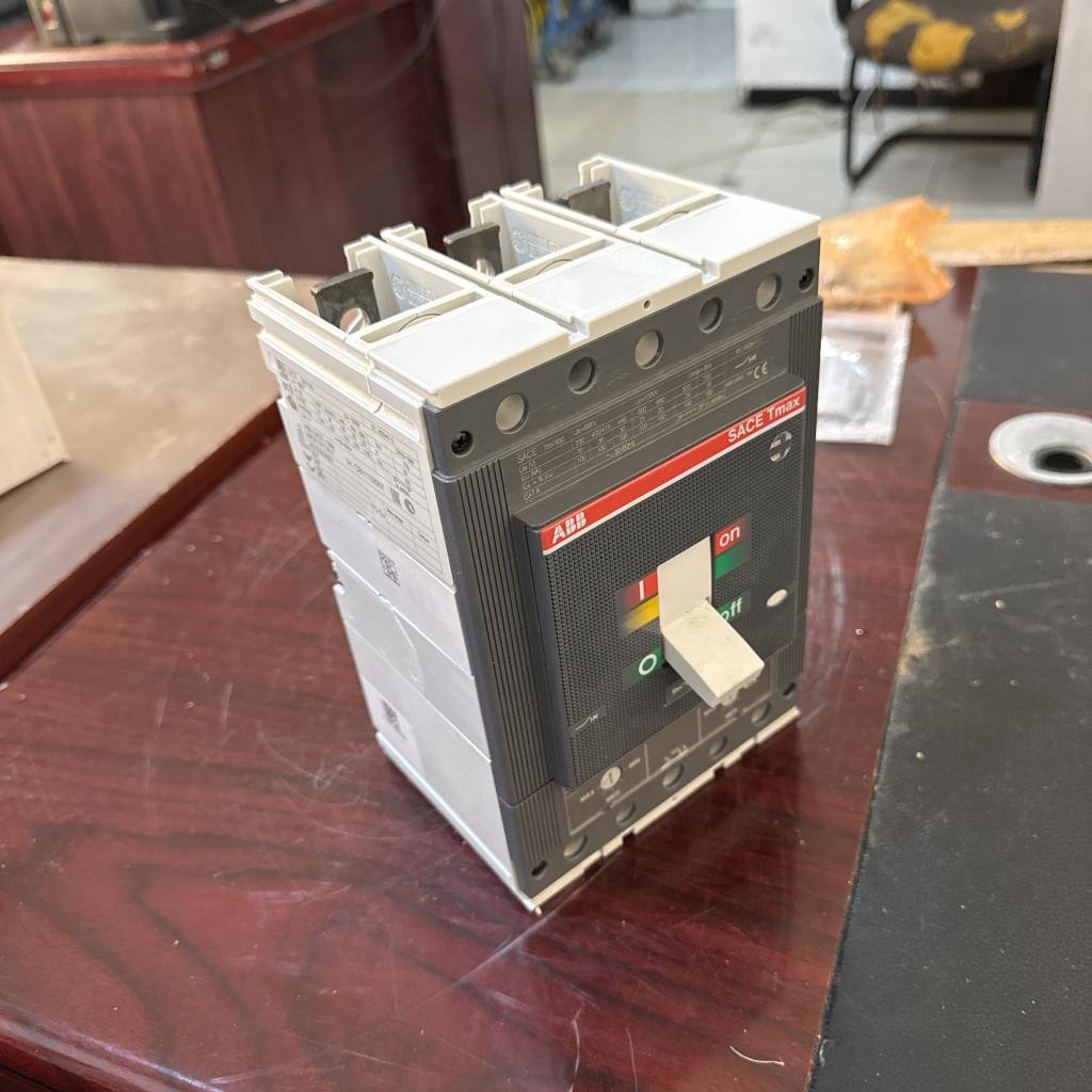 ABB SACE T5N630 3 Pole