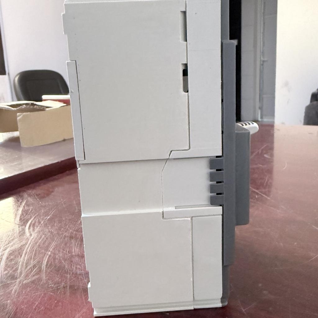 ABB SACE Tmax 3 Pole