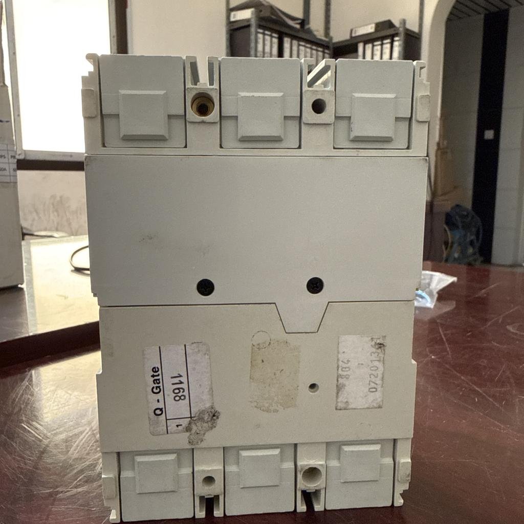 ABB SACE Tmax 3 Pole