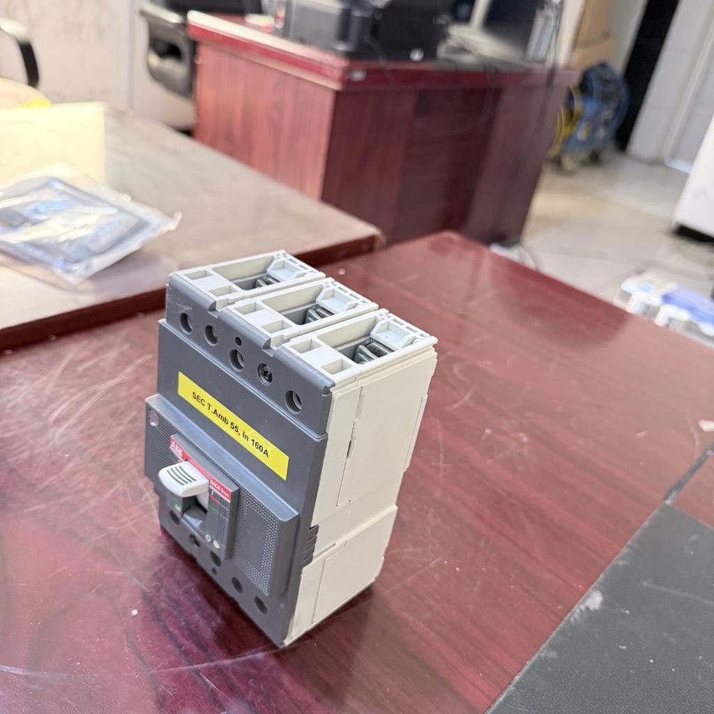 ABB SEC T. Amb 55 3 Pole