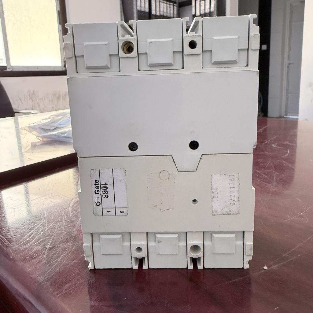 ABB SEC T. Amb 55 3 Pole