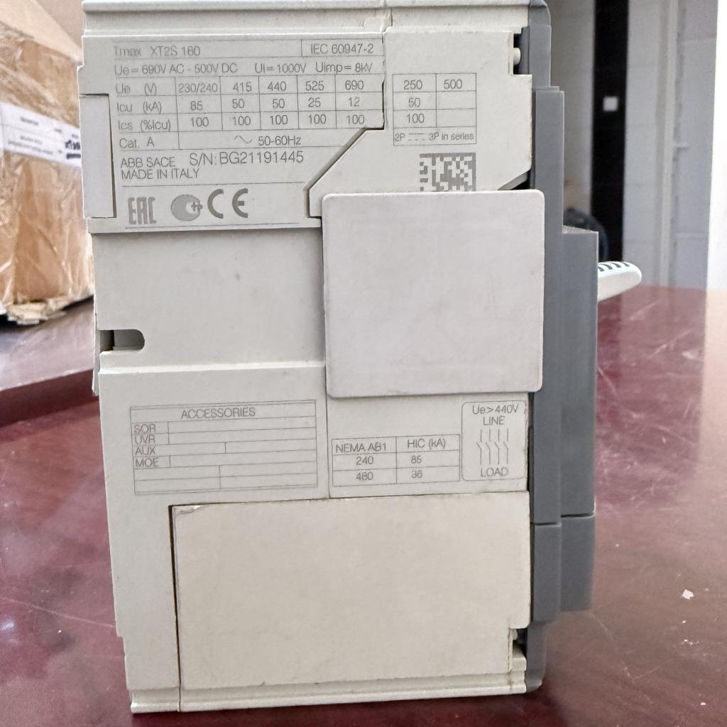 ABB SACE Tmax XT2S 160 3 Pole