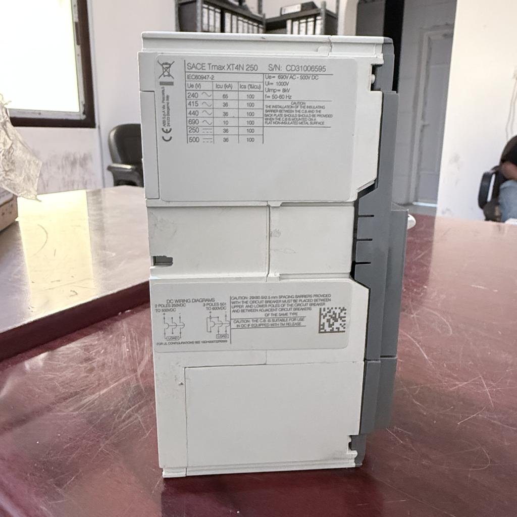 ABB SACE Tmax XT4N 250 3 Pole