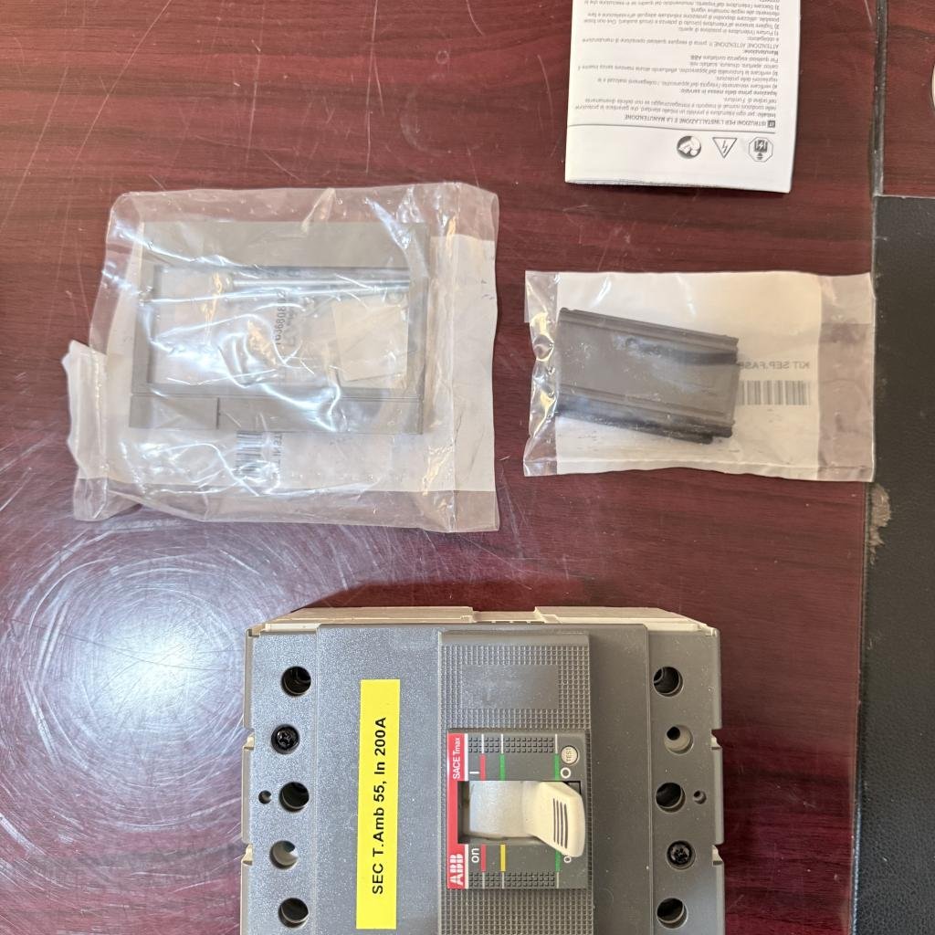 ABB SACE Tmax 3 Pole
