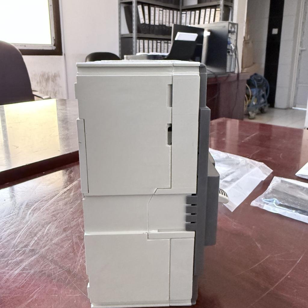 ABB SACE Tmax 3 Pole
