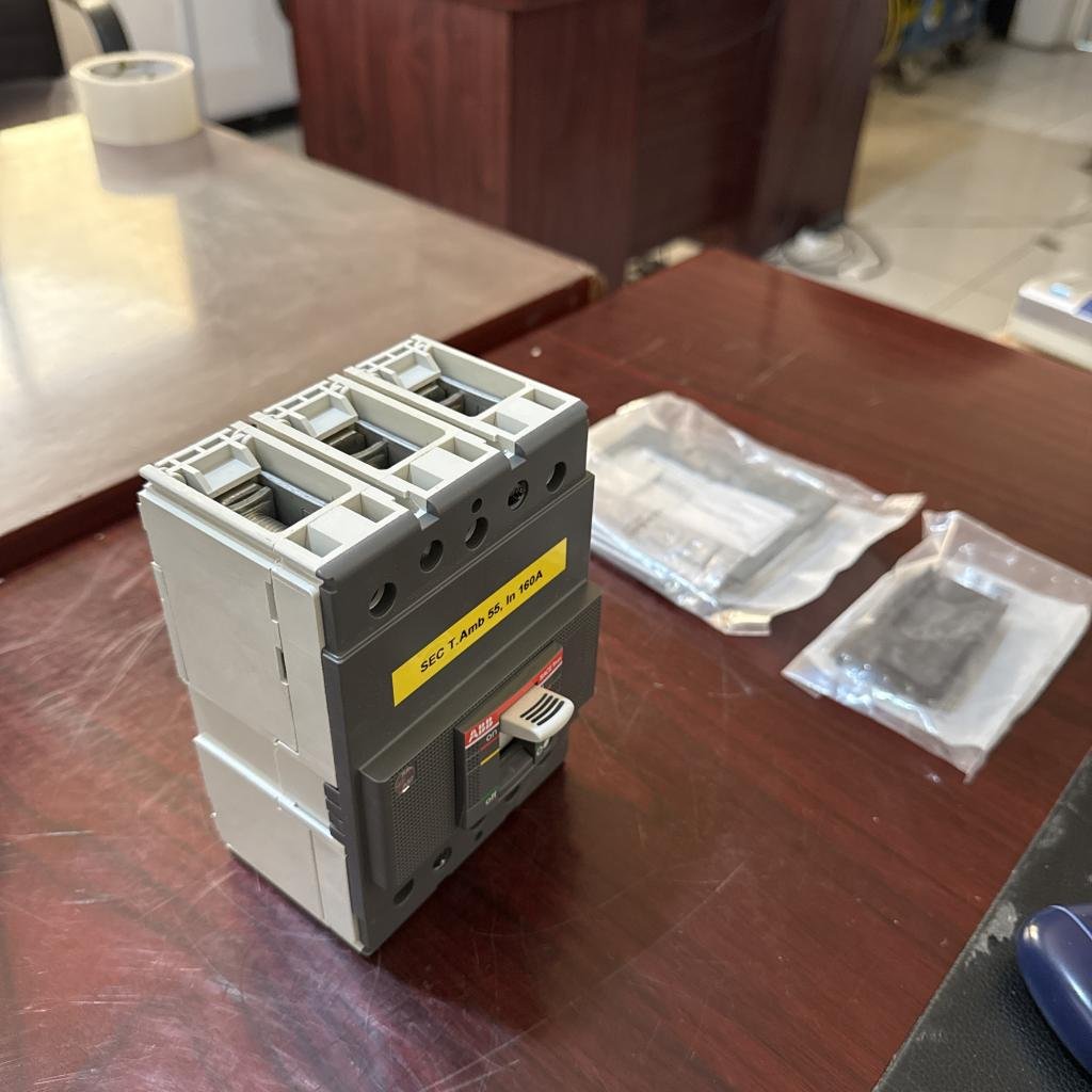 ABB SACE Tmax 3 Pole