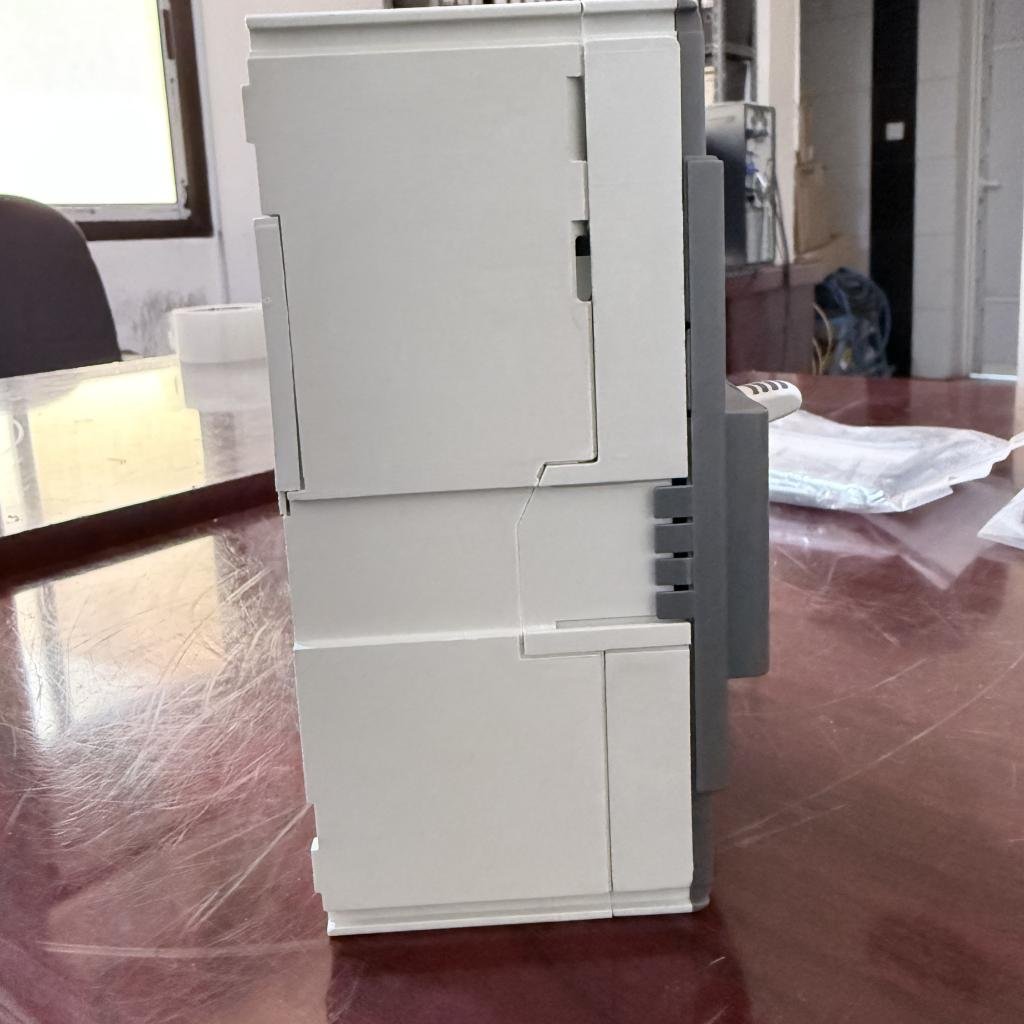 ABB SACE Tmax 3 Pole