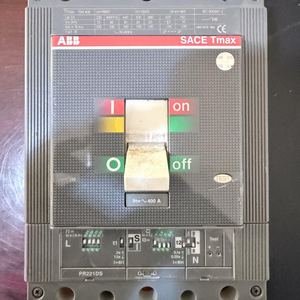 ABB SACE Tmax T5N 400 3 Pole