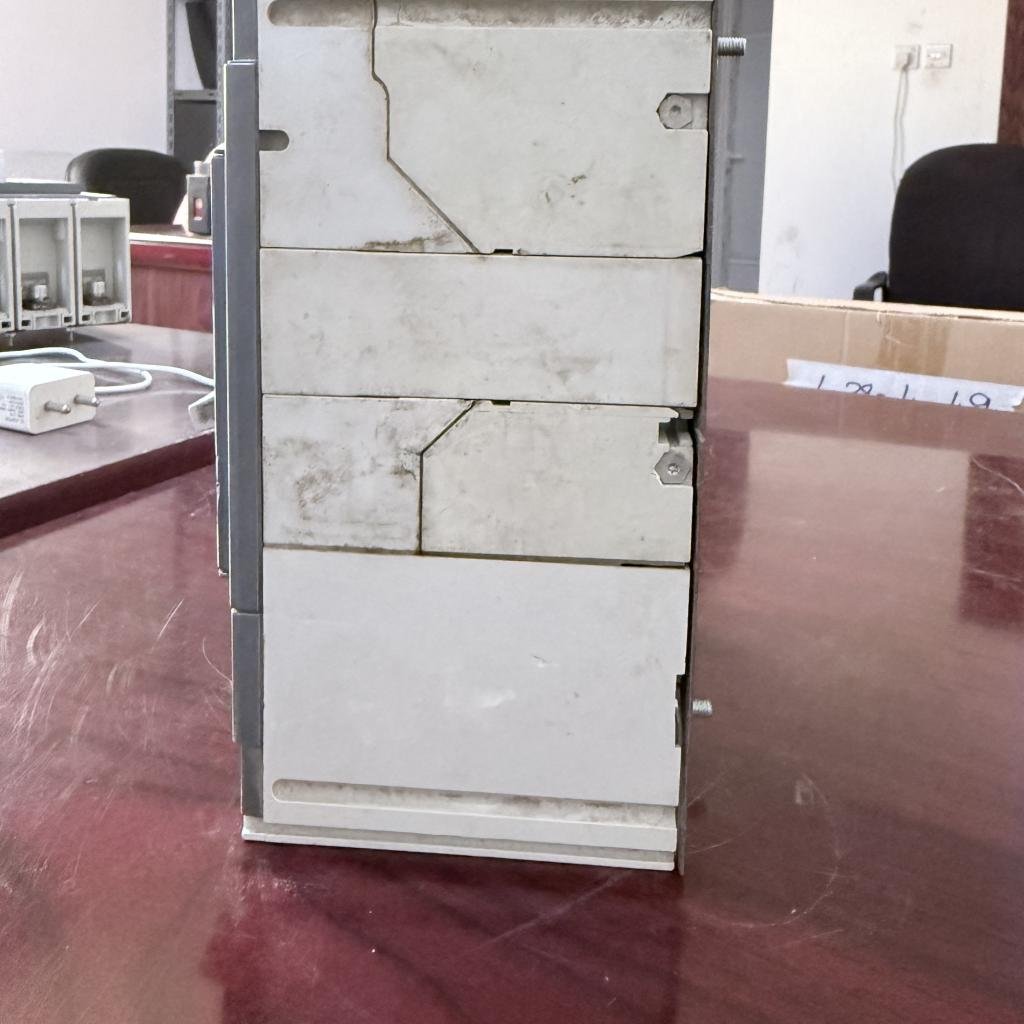 ABB SACE Tmax T5N 400 3 Pole