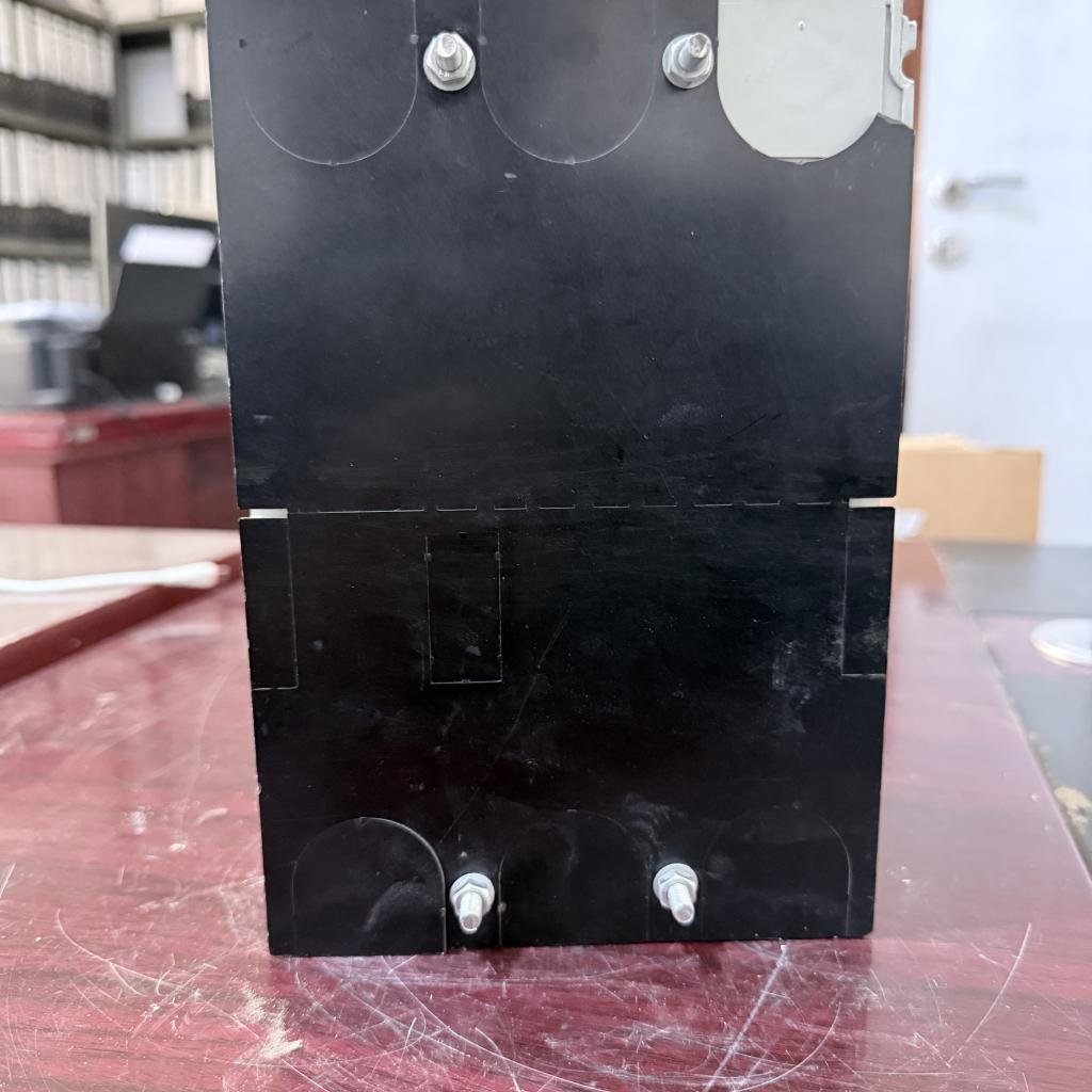 ABB SACE Tmax T5N 400 3 Pole