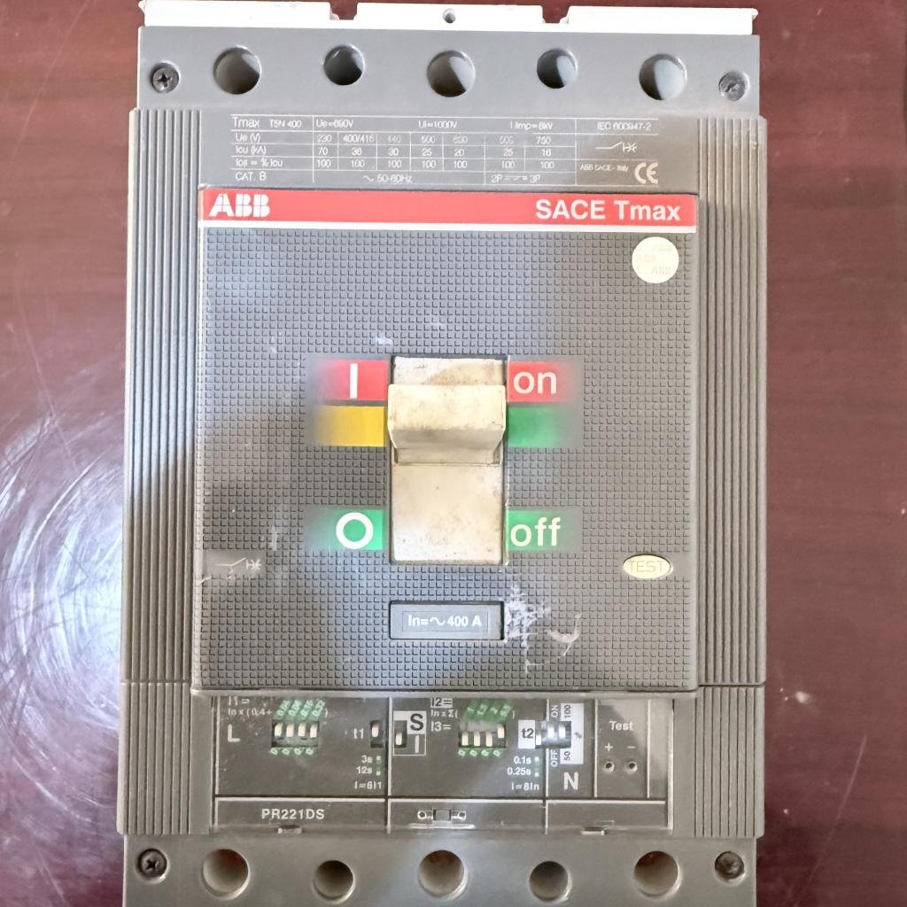 ABB SACE Tmax T5N 400 3 Pole