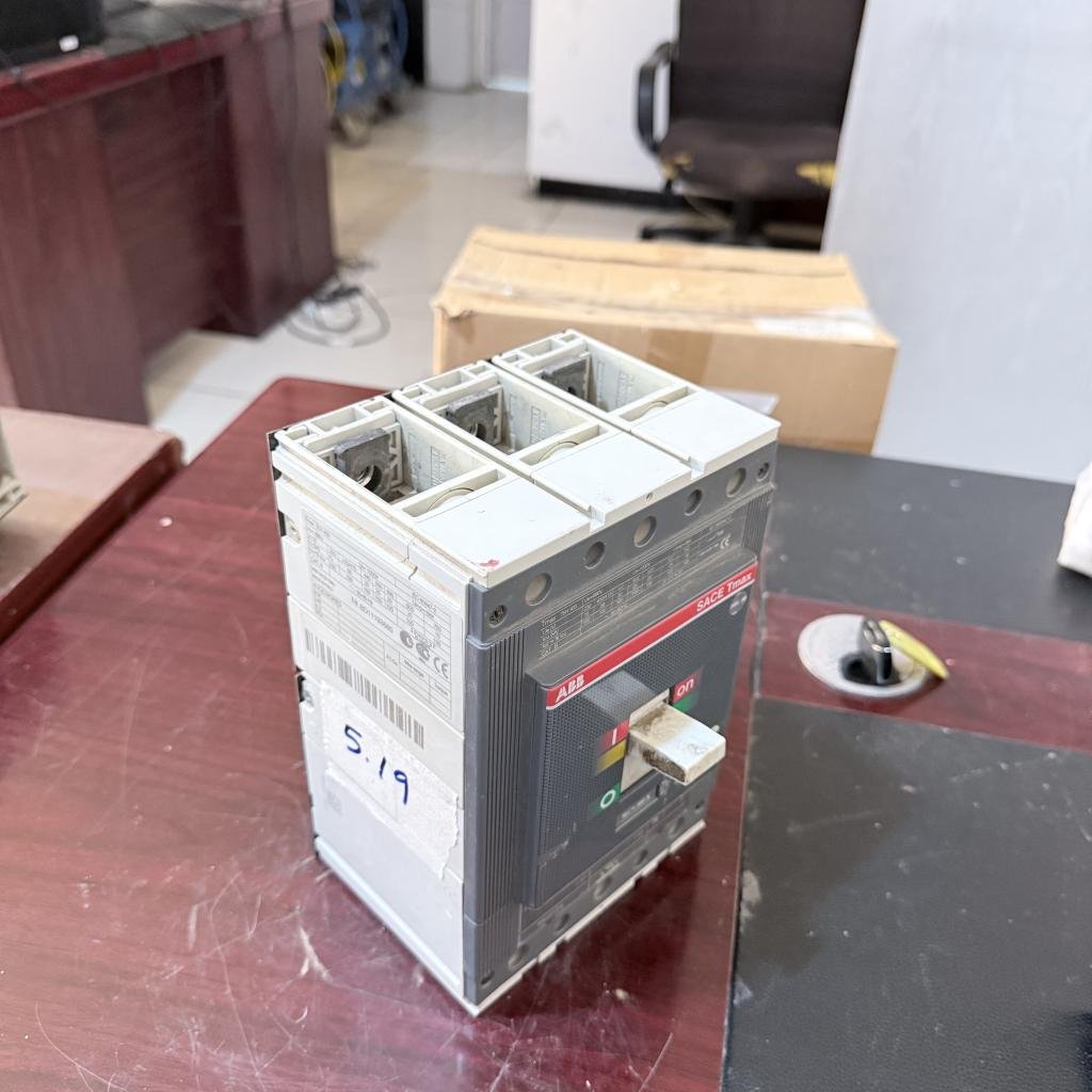 ABB SACE Tmax T5N 400 3 Pole