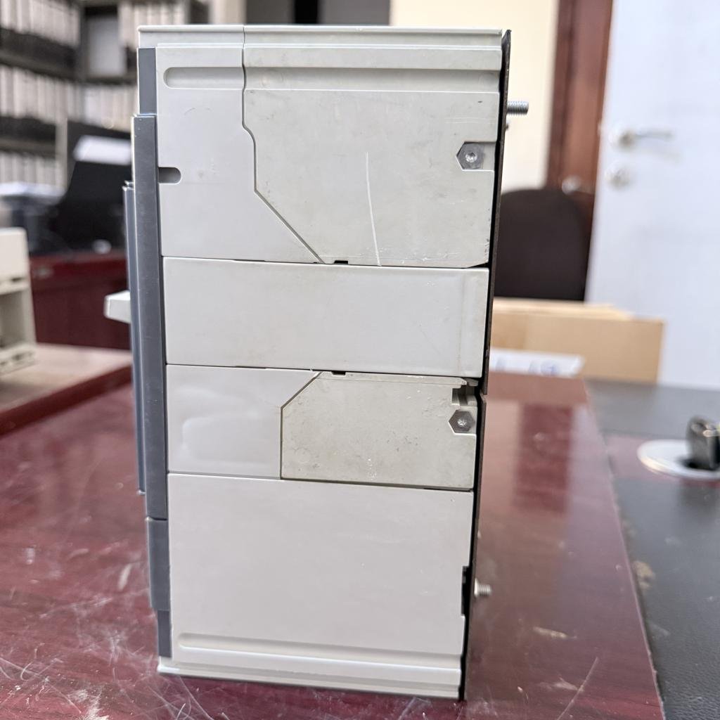 ABB SACE Tmax T5N 400 3 Pole
