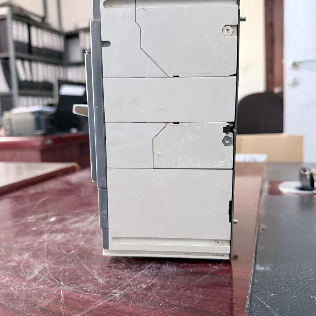 ABB SACE Tmax T5N 400 3 Pole