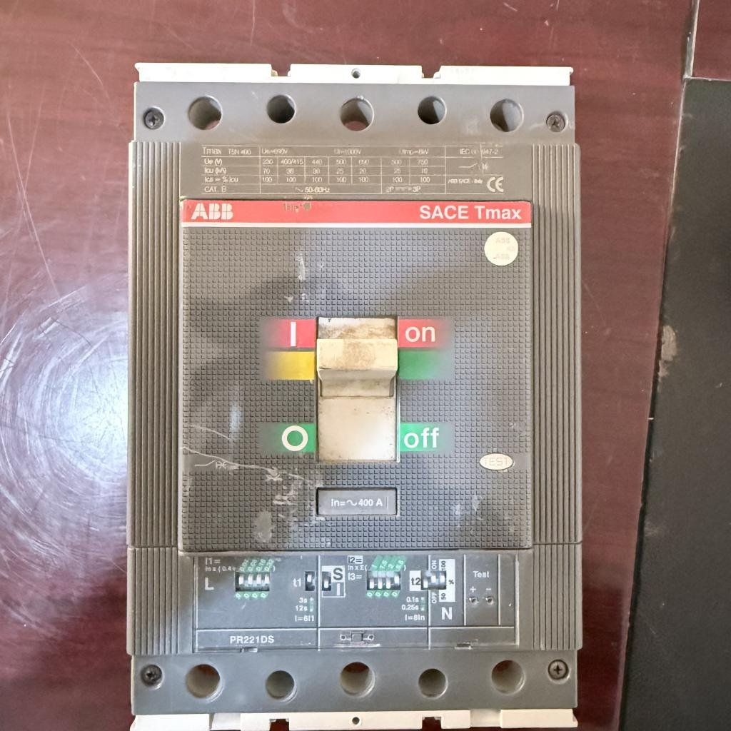 ABB SACE Tmax T5N 400 3 Pole