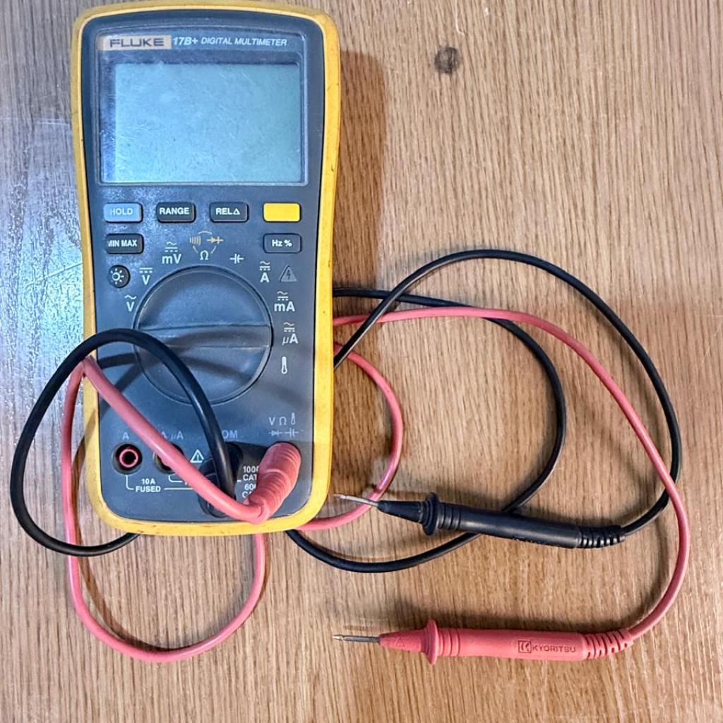 Fluke 17B+